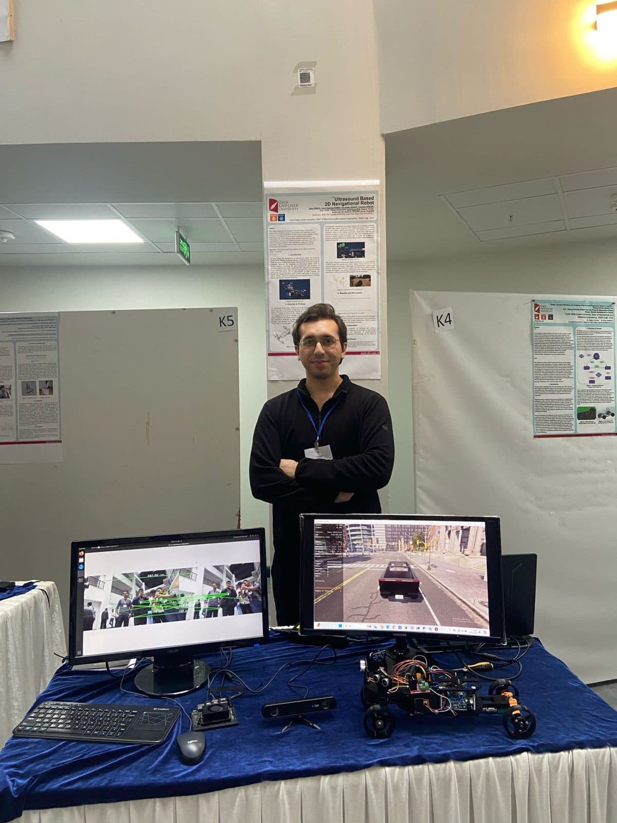 Ultrasonik Sensörlü 2D Navigasyon Robotu